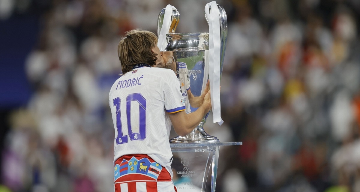 Marca: Modrić. To je odgovor na Benzemino pitanje "Tko bi odbio 400 milijuna eura?!"