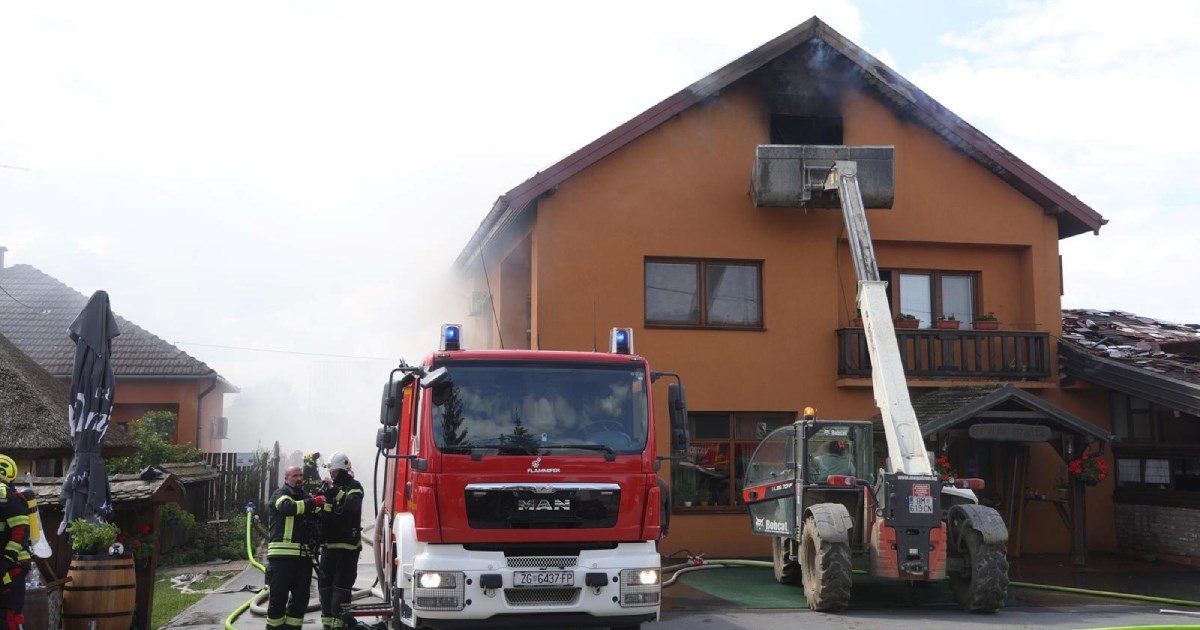 FOTO I VIDEO Izgorjela baranjska Citadela