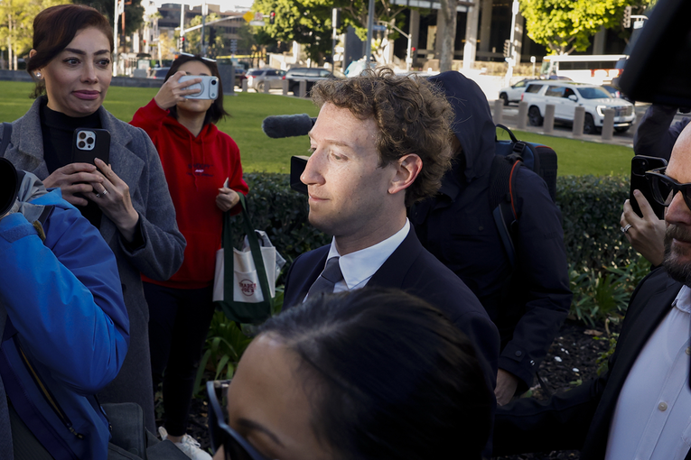 Zuckerberg otpustio 10% radne snage Mete