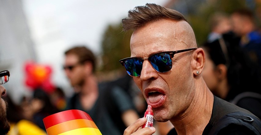 Novi švicarski zakon zabranjuje diskriminaciju na osnovi seksualne orijentacije