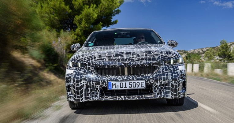 Prvi pogled na novi BMW serije 5