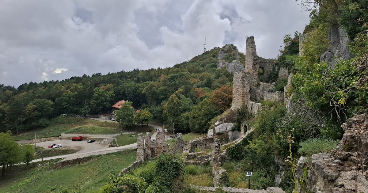Sprema se velika preobrazba Kalnika, prva na redu je opasna staza do utvrde
