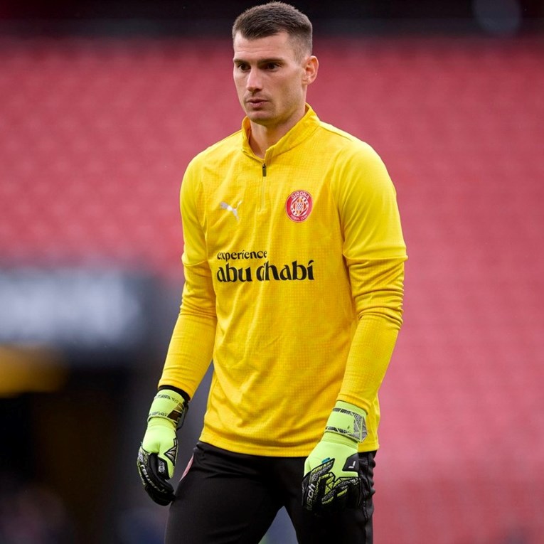 Livaković s klupe gledao drugu pobjedu Girone u sezoni. Briljirao njegov konkurent