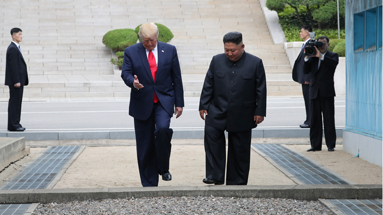 Trump u strategiji sigurnosti znakovito izostavio Sjevernu Koreju