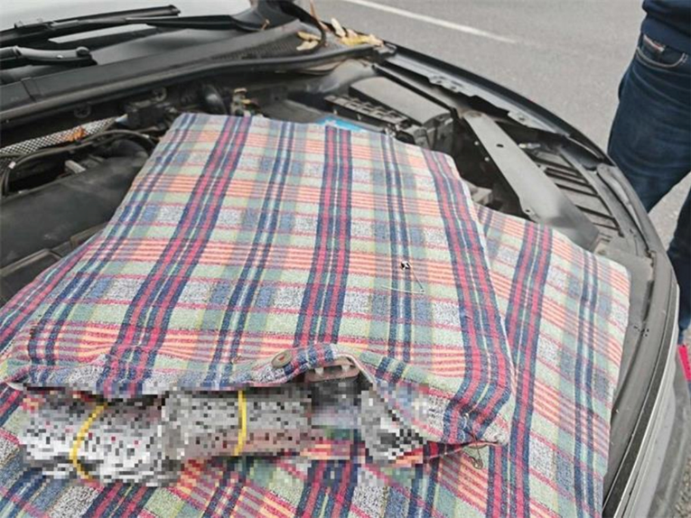 Muškarac (59) iz BiH u autu slovenskih tablica švercao 40.000 tableta u Hrvatsku