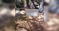 VIDEO Stranci na otočiću kod Pakoštana podigli ilegalni kamp i ogradili ga trakom