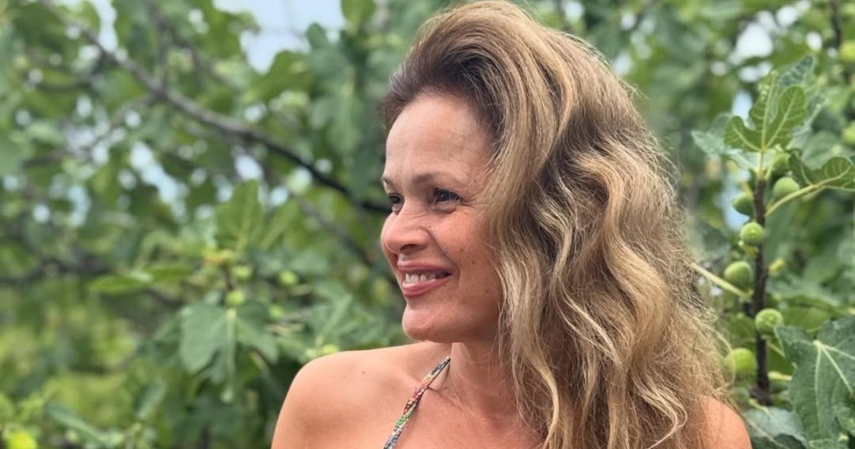 Sandra Bagarić objavila fotografije s mora, pozirala je u badiću i bez šminke