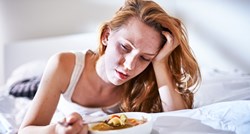Tri znaka koja se javljaju za vrijeme jela signaliziraju nedostatak važnog vitamina