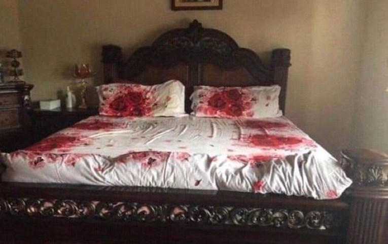 Fotografija iz spavaće sobe postala hit na Twitteru zbog uzorka posteljine