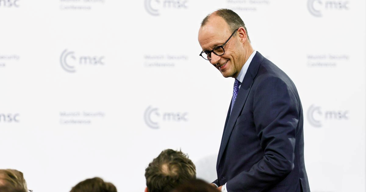 Merz: Ne mogu vjerovati da je u Münchenu cijela dvorana ustala Rubiju. Ja ne bih