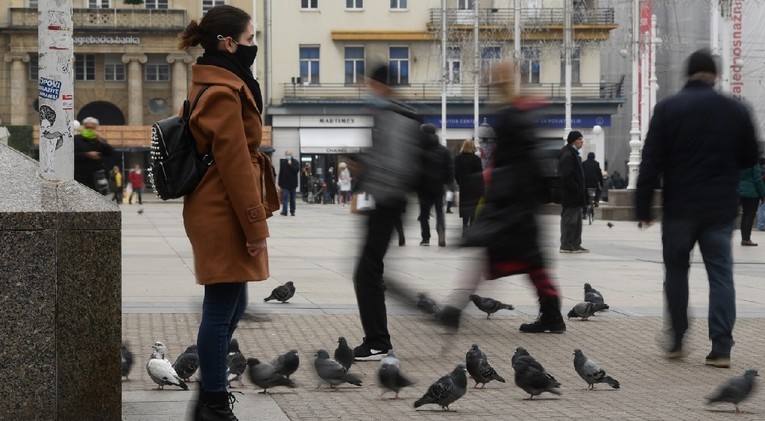 U Zagrebu gotovo 2300 novih slučajeva zaraze