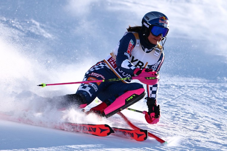 Skromna vožnja Zrinke Ljutić, Shiffrin vodi u prvom veleslalomu sezone