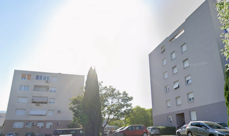 Požar u stanu u Splitu, spašen muškarac