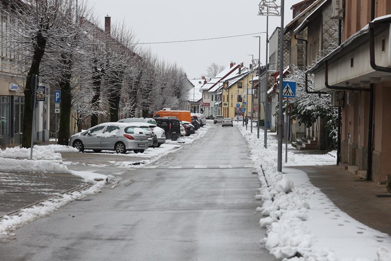 Opet stiže snijeg, moguć i u nizinama