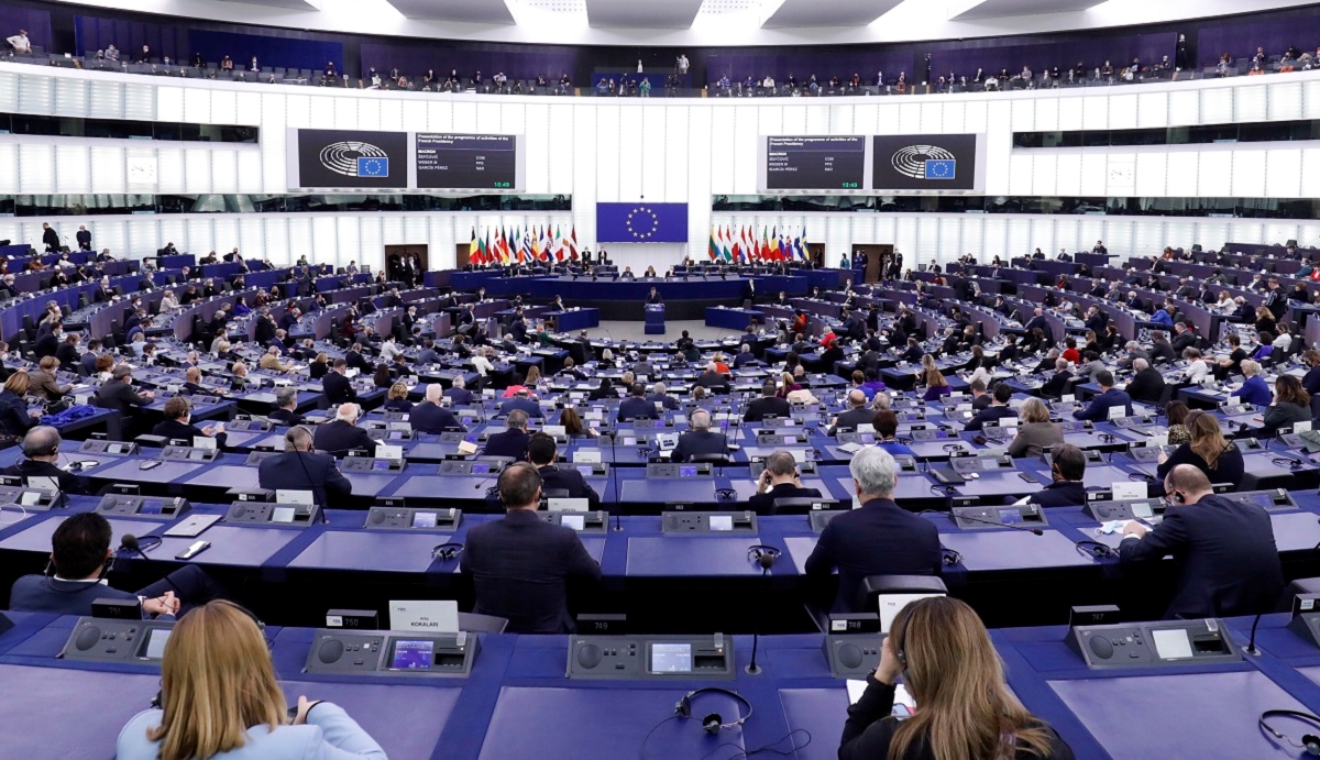 Europski parlament traži uvođenje dodatnih sankcija Iranu zbog smrtne kazne