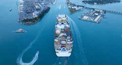 VIDEO Najveći kruzer na svijetu usidrio se u Miamiju, kreće na svoje prvo putovanje
