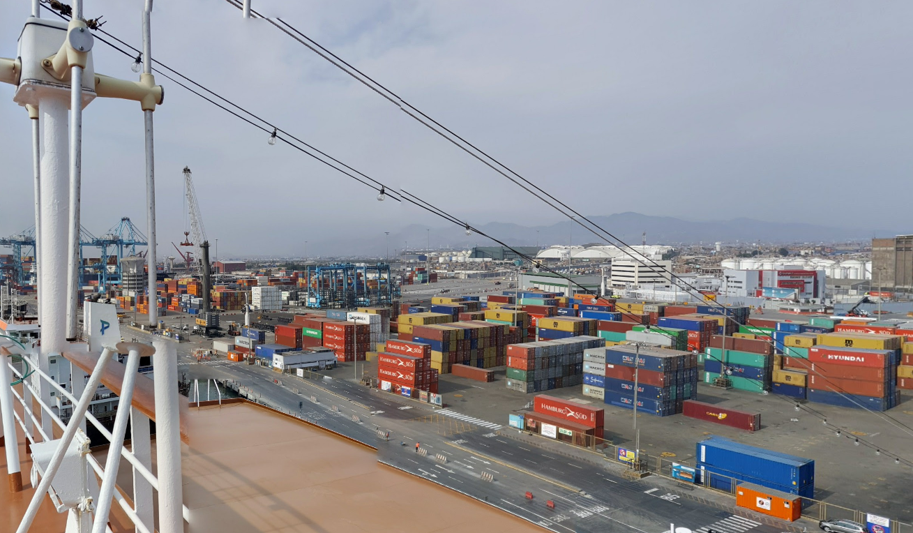Nizozemski APM Terminals ulaže 550 milijuna dolara u luku u Peruu
