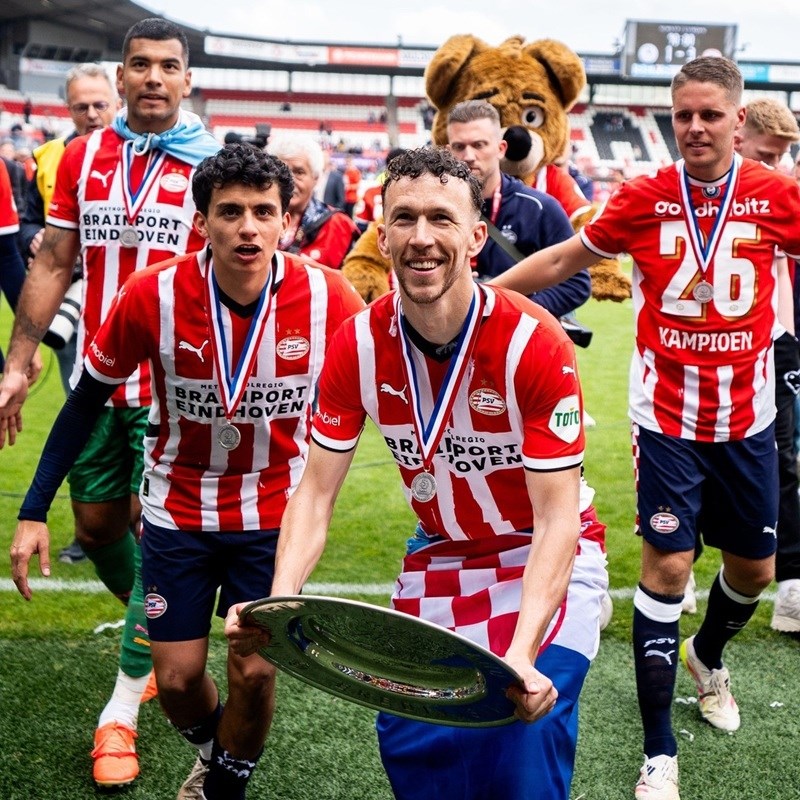 Nizozemci: Perišić je dao ultimatum PSV-u. Želi produžiti, ali uz uvjet