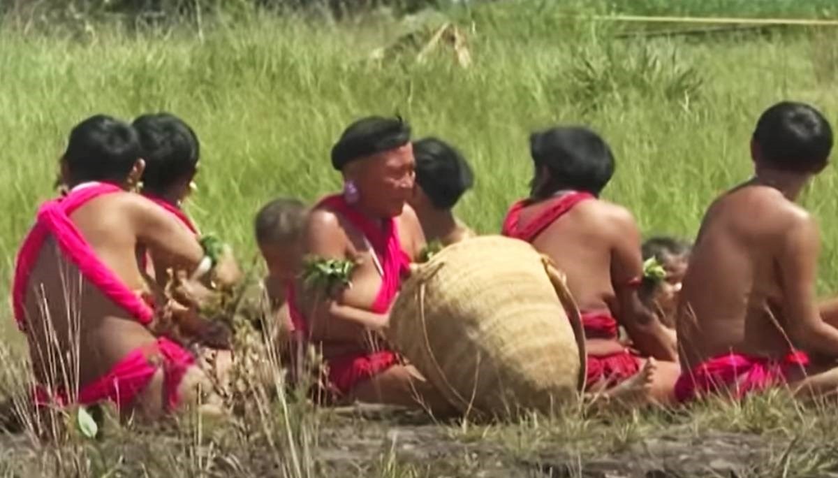 Brazilske vlasti helikopterom prevezle izgladnjele domoroce iz džungle