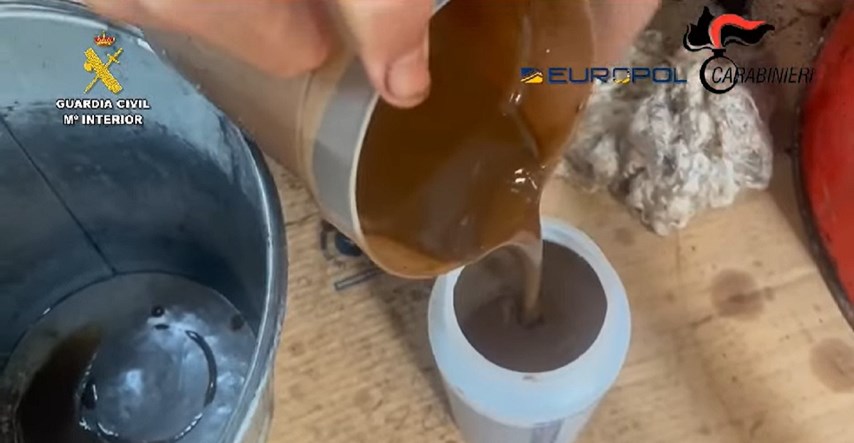 U Španjolskoj zaplijenili 260.000 litara lažnog maslinovog ulja