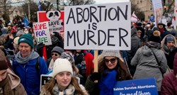 Deseci tisuća ljudi u Washingtonu marširali protiv prava na pobačaj