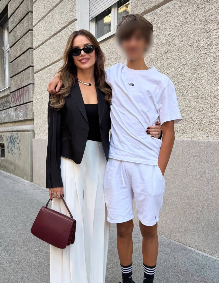 Severina pokazala sina Aleksandra na prvi dan srednje škole