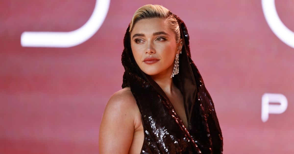 Pljačkaši razbili kombi Florence Pugh u Londonu, ukrali laptop i mobitel