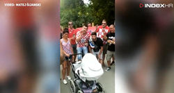 Snimka dana: Hrvatski navijači bebi u Slovačkoj pjevali "Zeko i potočić"