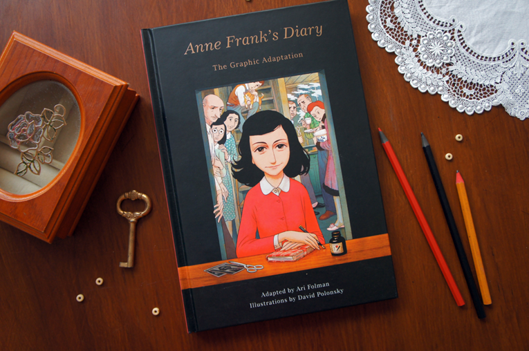Učiteljica dobila otkaz jer je učenicima čitala odlomke iz Dnevnika Anne Frank