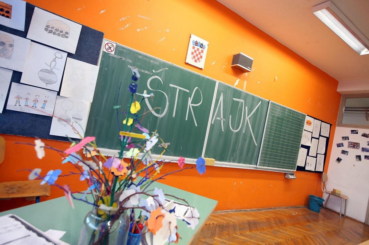 Štrajk se nastavlja. Objavljeno koje škole štrajkaju sutra, u četvrtak i petak
