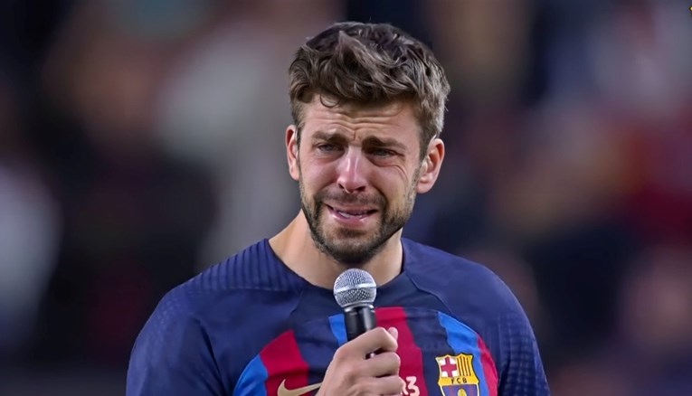 VIDEO Ovako se Pique oprostio od nogometa i Barce. Nije mogao prestati plakati