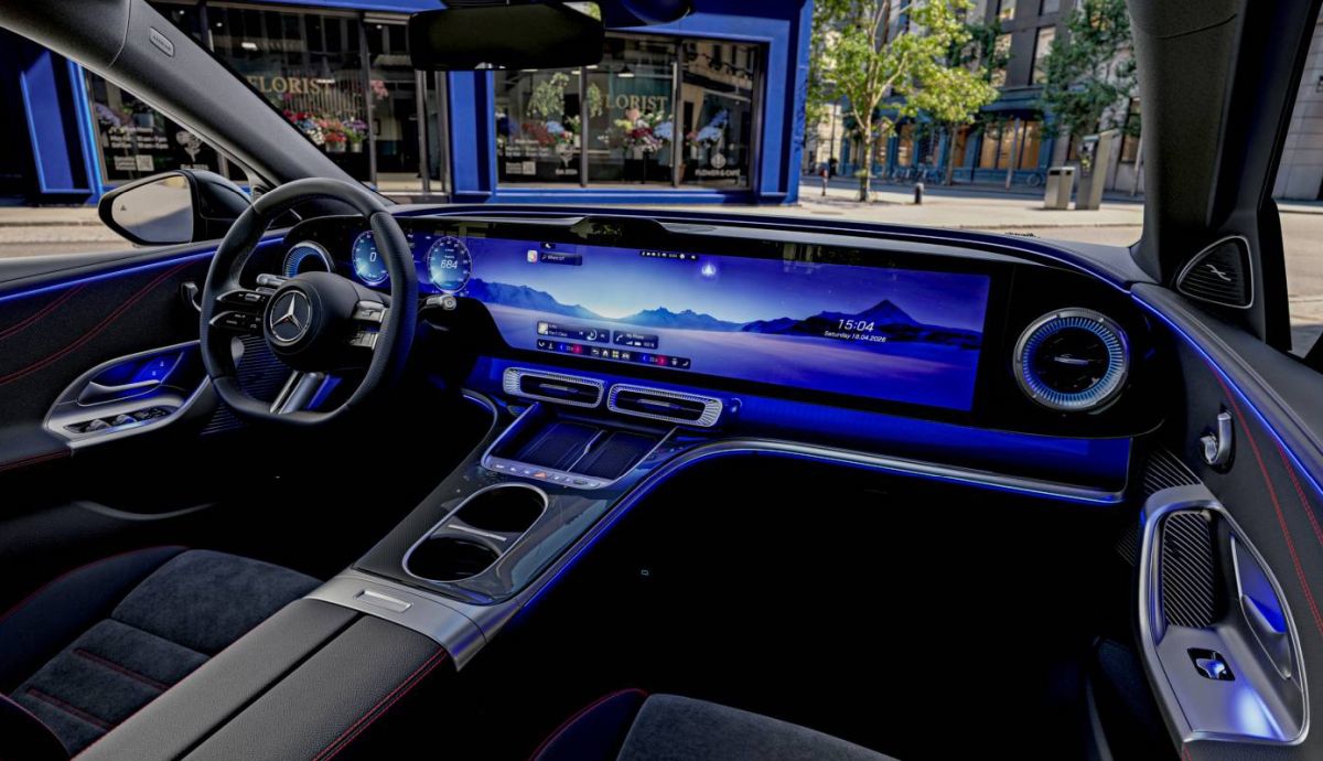 Nova električna C-klasa voli ekrane: Pogled u luksuznu unutrašnjost