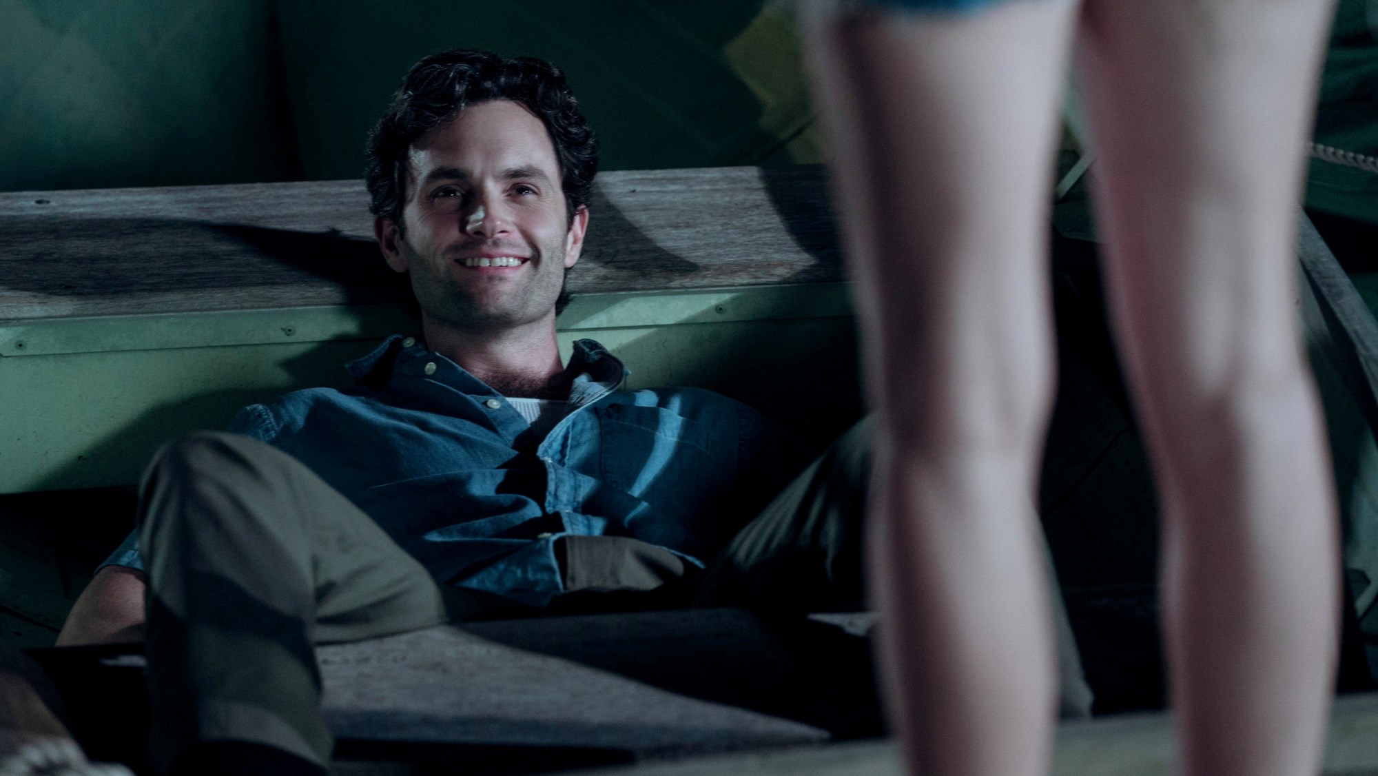 Glumac Penn Badgley o snimanju 18+ scena: "Nosio sam samo tange"