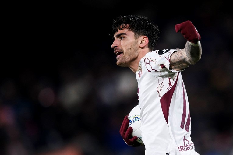 Kulenović: Uzor mi je Mandžukić. Ponosan sam jer sam zabio