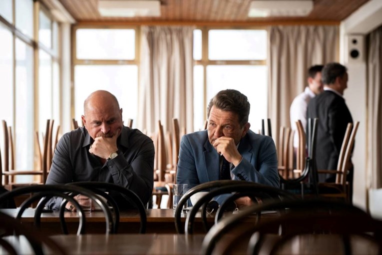 Svadba oborila rekord koji je 28 godina držao Titanic, pogledalo ju je 500.000 ljudi