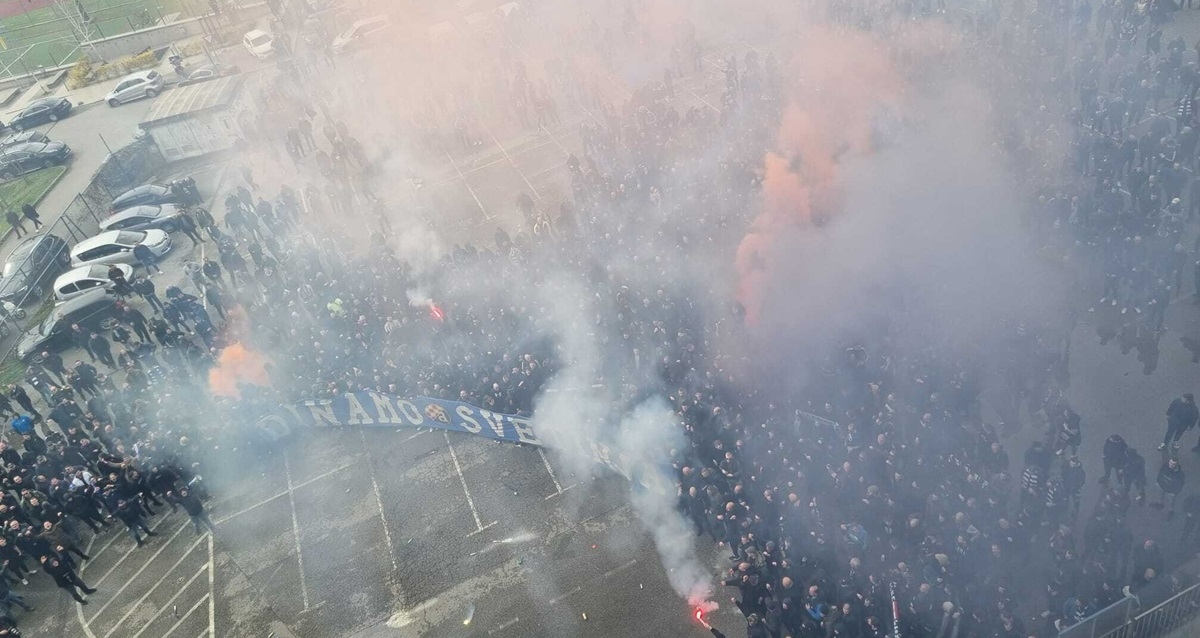 Pogledajte slavlje Boysa ispred Maksimira nakon pobjede Velimira Zajeca