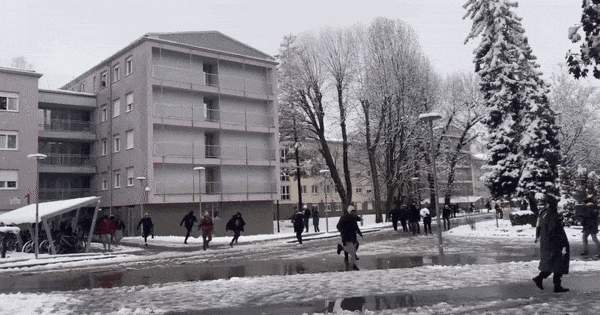 VIDEO Pogledajte kako se studenti u zagrebačkom domu na Savi vesele snijegu