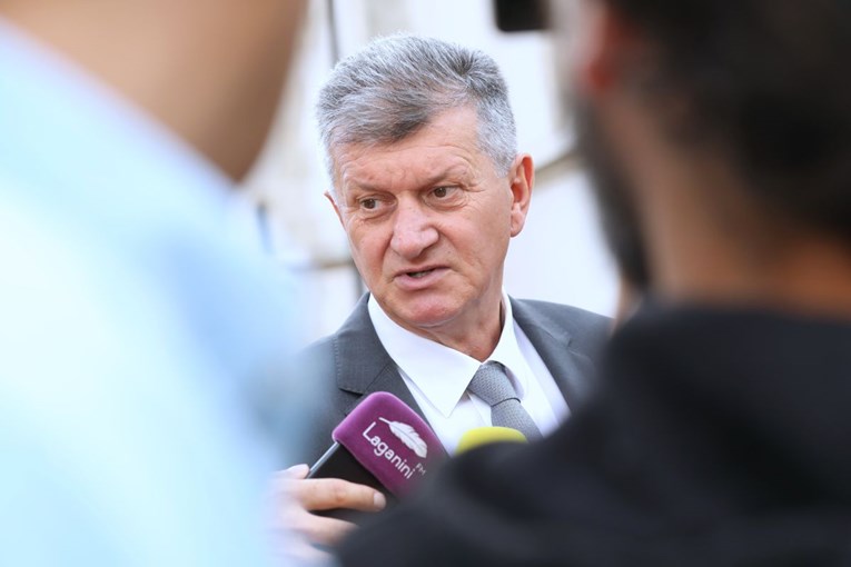 Kujundžić: Vlada je povećala plaće u zdravstvu za 18 posto