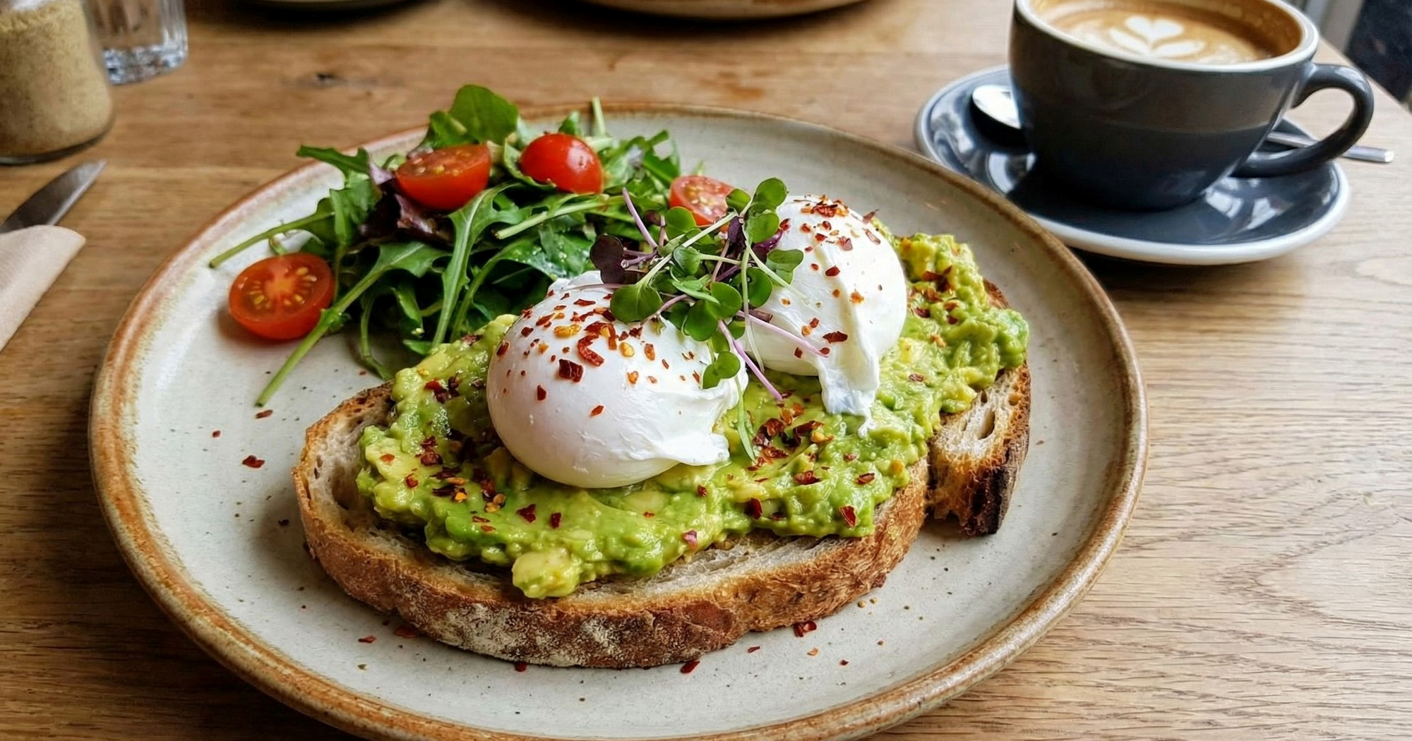 Avokado za doručak, ručak ili večeru: Kada ima najviše koristi?