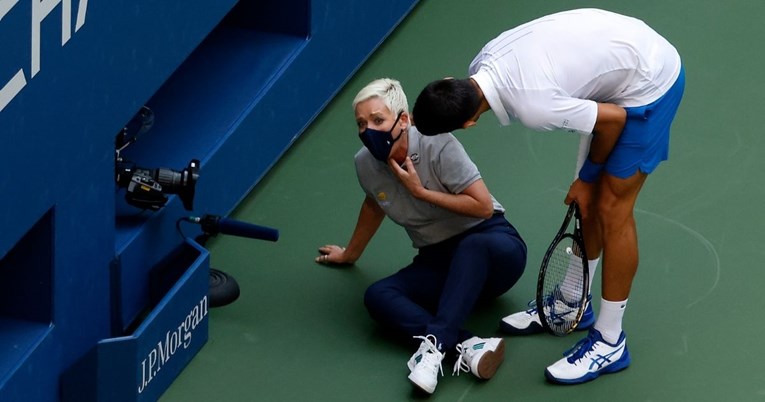 Novak Đoković izbačen s US Opena, pogodio sutkinju lopticom u vrat