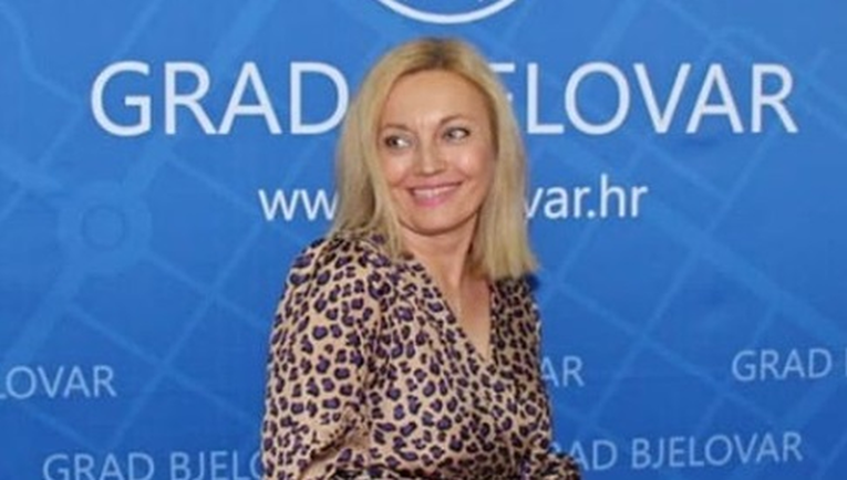 Marijana Petir pozirala u leopard haljini pa nabacila i influencerske hashtagove