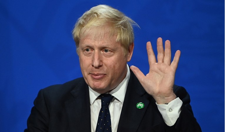 Boris Johnson najavio povećanje poreza