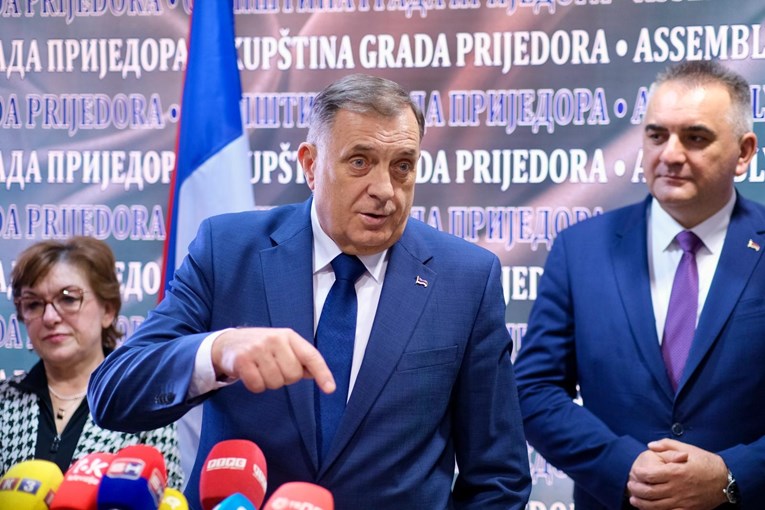 Dodik: Došli su Britanci da me zveknu