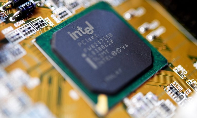 Intel ulaže 20 milijardi dolara u tvornice čipova u Arizoni