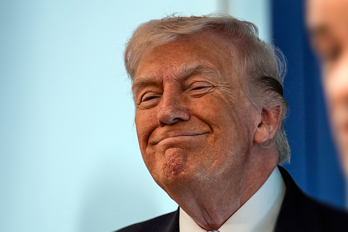 Vodi li Ameriku luđak?