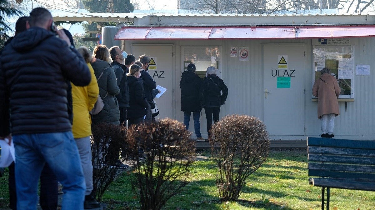 Vlada se očitovala Ustavnom sudu o obveznom testiranju dužnosnika i javnih službenika