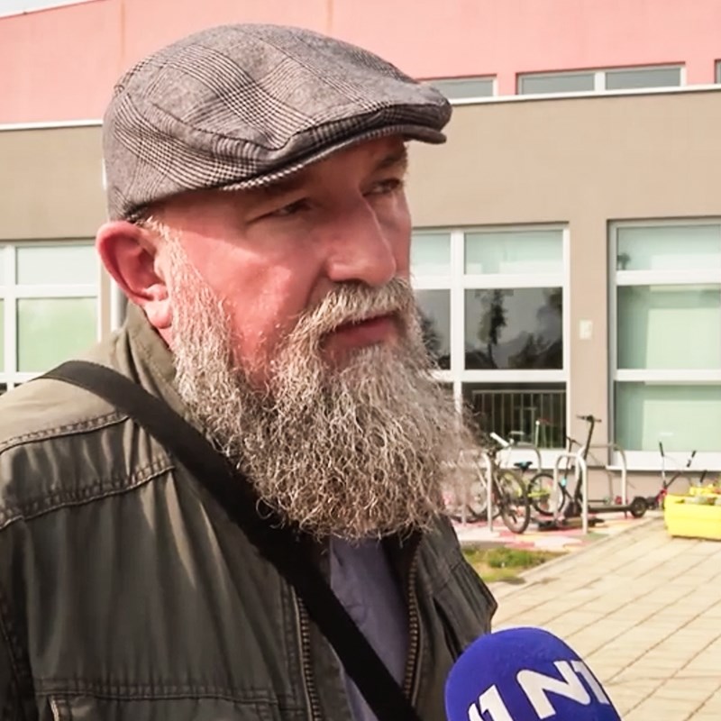 Otac pretučenog dječaka iz Dugog Sela: Trojica su ga tukla, ostali su snimali