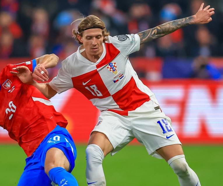 Jakić otpao s Bilićeva popisa pa napustio Bundesligu