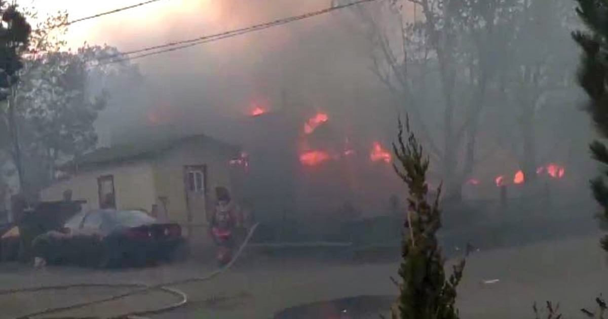 VIDEO Veliki požar prijeti Renu u SAD-u. Deseci tisuća ljudi evakuirani