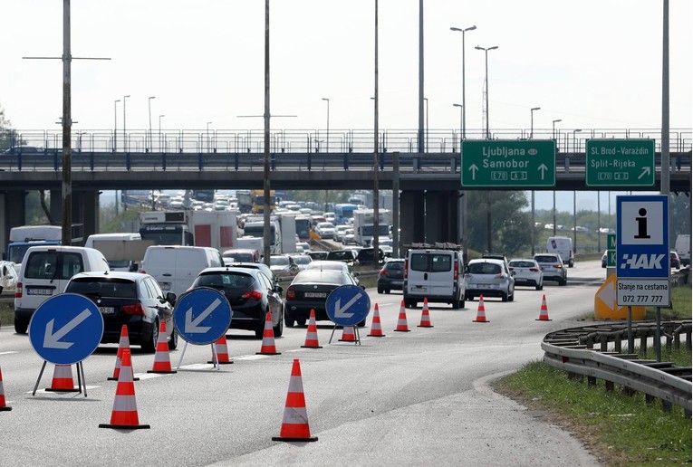 Na autocesti kod Zaprešića je kolona od 3 kilometra